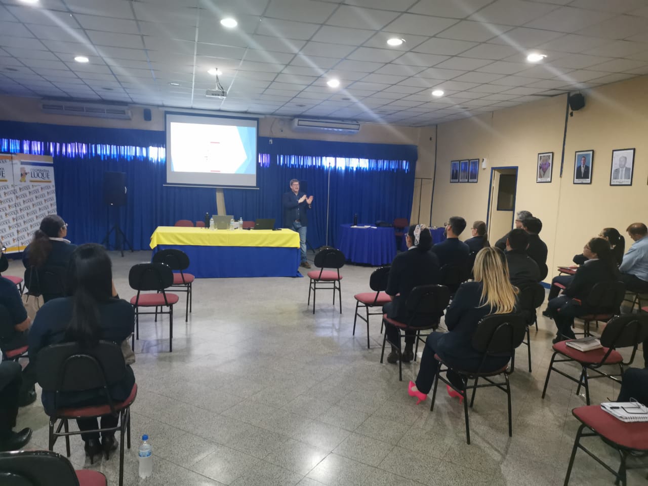 Charla COOP LUQUE